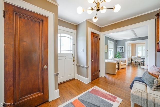 416 Walton Rd, Maplewood Twp., NJ 07040