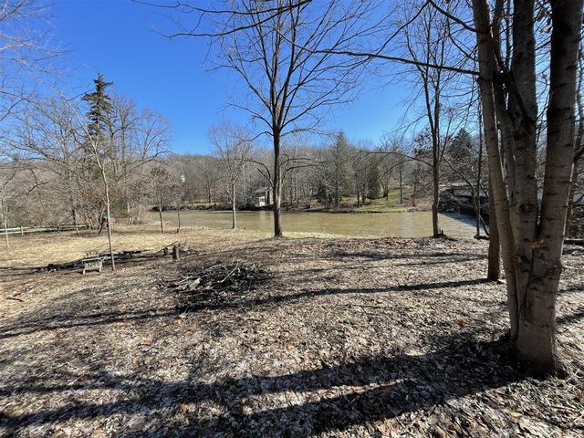 7611 68th Street, Caledonia, MI 49316