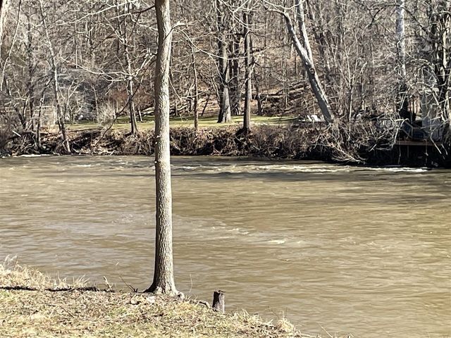 7611 68th Street, Caledonia, MI 49316