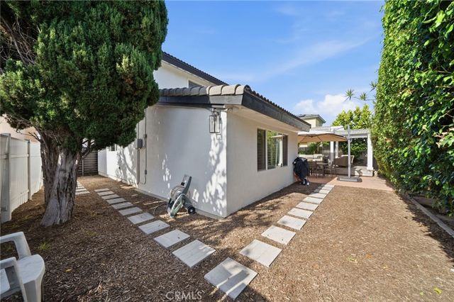 10618 El Toro, Fountain Valley, CA 92708