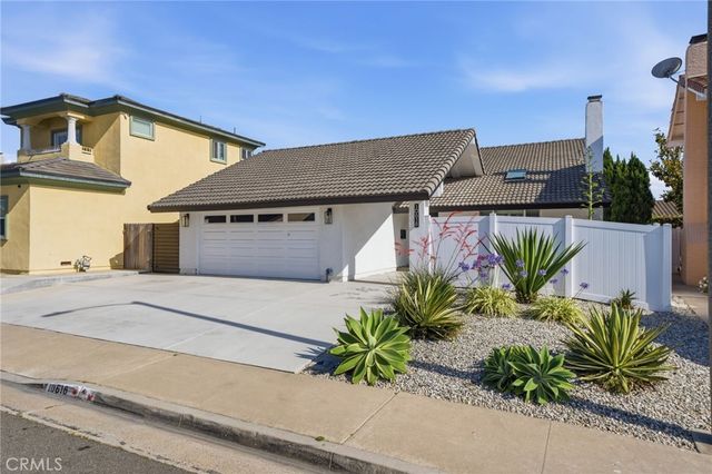 10618 El Toro, Fountain Valley, CA 92708