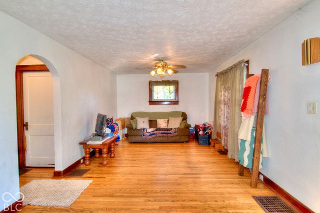 8524 Camby Road, Camby, IN 46113