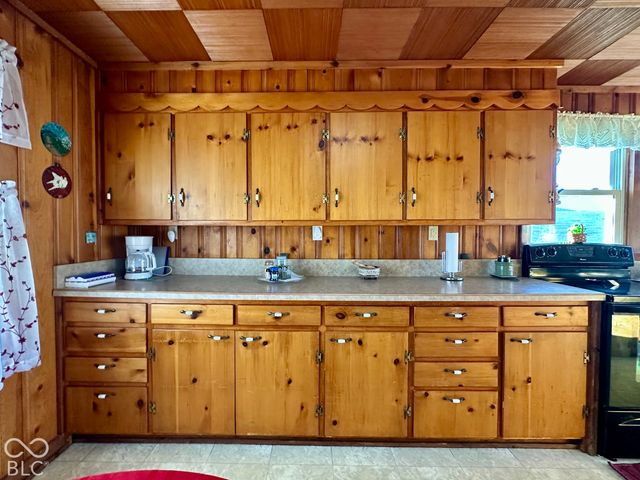 8524 Camby Road, Camby, IN 46113