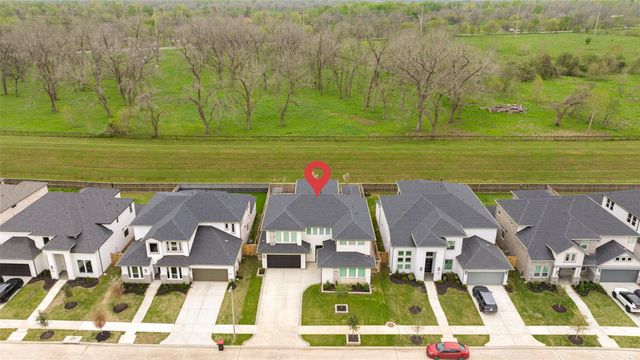 5111 Maumee River Drive, Sugar Land, TX 77479