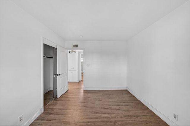 2303 Fulton Ave, Sacramento, CA 95825