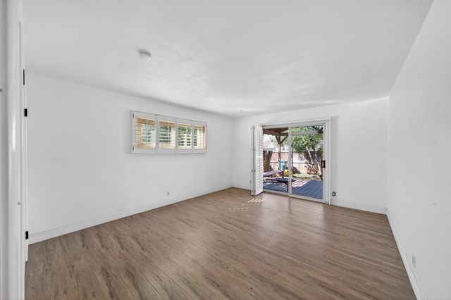 2303 Fulton Ave, Sacramento, CA 95825