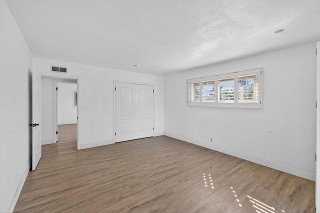 2303 Fulton Ave, Sacramento, CA 95825