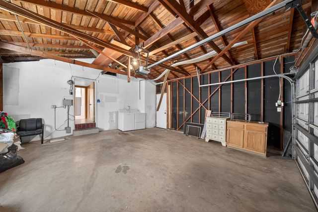 2303 Fulton Ave, Sacramento, CA 95825