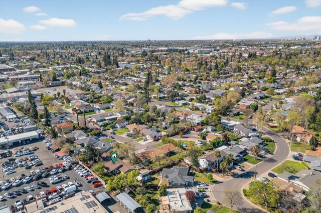 2303 Fulton Ave, Sacramento, CA 95825