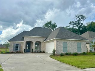 406 Butternut Drive, Canton, MS 39046