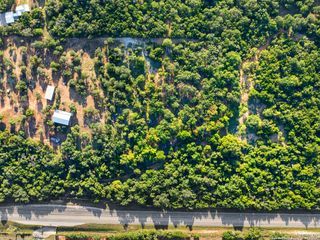 110 Moellering, Fredericksburg, TX 78624