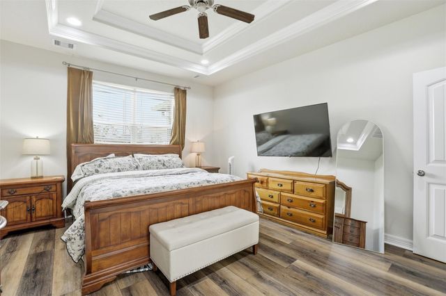 11915 Champions Gate Drive, Dayton, TX 77535