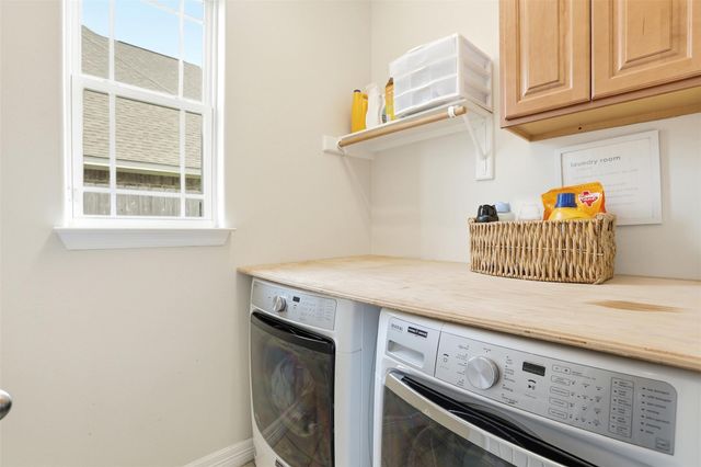 11915 Champions Gate Drive, Dayton, TX 77535