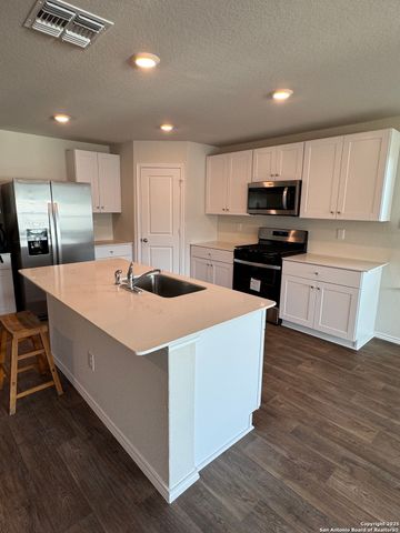 9947 auger, San Antonio, TX 78221
