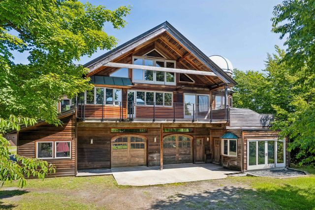 817 Gulf Road, Barnard, VT 05031
