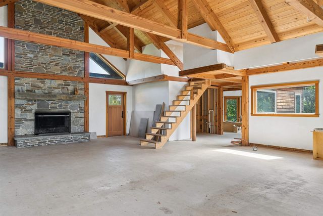 817 Gulf Road, Barnard, VT 05031