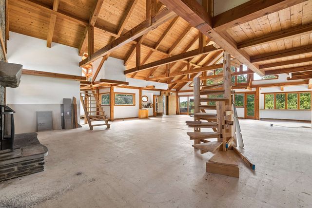 817 Gulf Road, Barnard, VT 05031