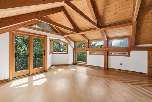 817 Gulf Road, Barnard, VT 05031