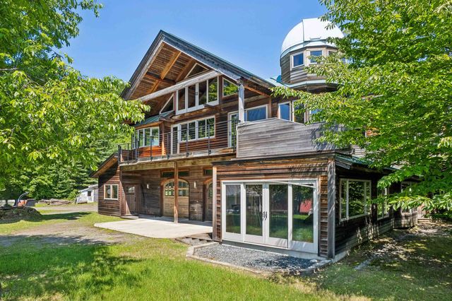817 Gulf Road, Barnard, VT 05031