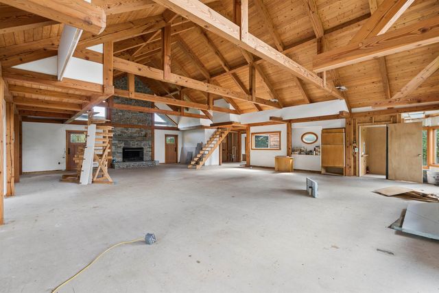 817 Gulf Road, Barnard, VT 05031