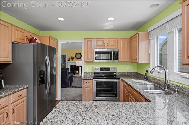 52505 Westcreek Drive Drive, Macomb Township, MI 48042