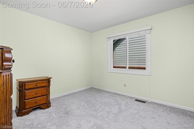 52505 Westcreek Drive Drive, Macomb Township, MI 48042