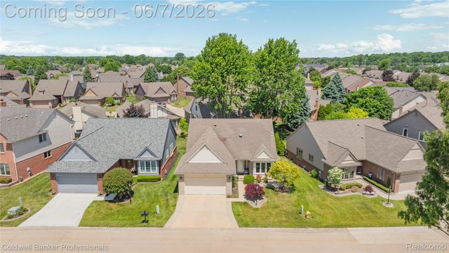 52505 Westcreek Drive Drive, Macomb Township, MI 48042