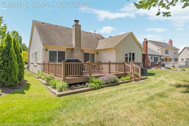 52505 Westcreek Drive Drive, Macomb Township, MI 48042