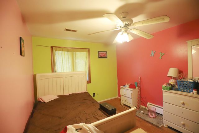 1047 Western Hills Drive, Flint, MI 48532