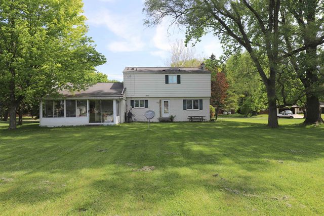 1047 Western Hills Drive, Flint, MI 48532