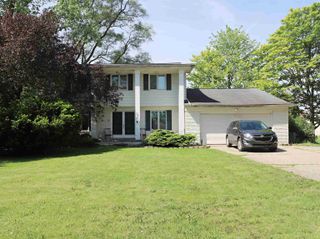 1047 Western Hills Drive, Flint, MI 48532
