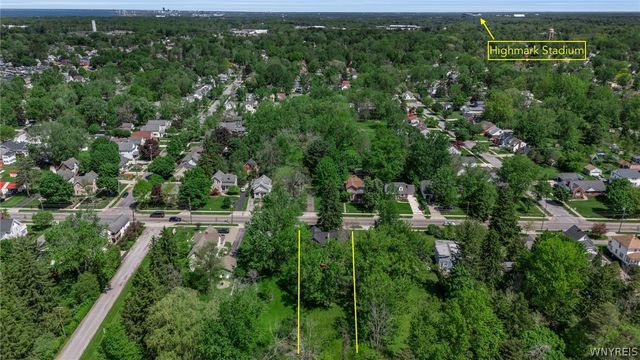 193 East Main Street, Hamburg, NY 14075