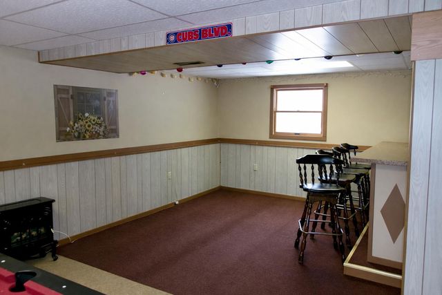 2112 E 38th Avenue, Hobart, IN 46342