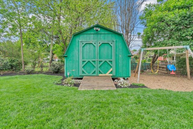 2316 Fairway DR, Roanoke, VA 24015