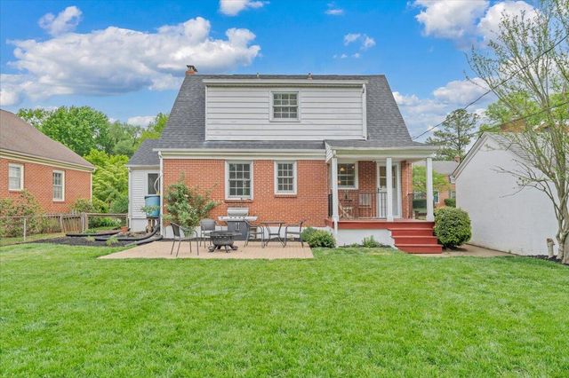 2316 Fairway DR, Roanoke, VA 24015