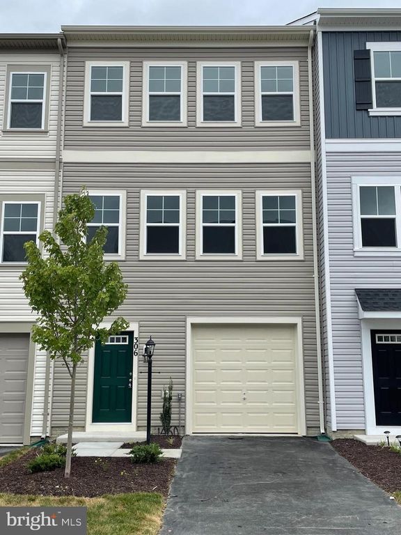 306 STARRY WAY, Stephenson, VA 22656