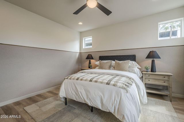 128 W WILLO Court, Phoenix, AZ 85003