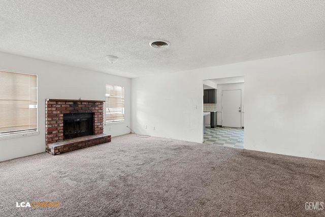 4224 Gordon Street, Bakersfield, CA 93307