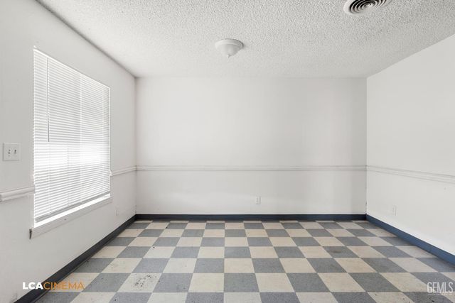 4224 Gordon Street, Bakersfield, CA 93307