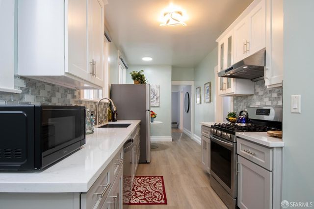 1484 18th Avenue, San Francisco, CA 94127