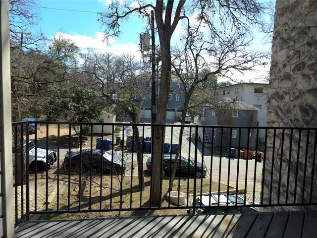 3111 Tom Green ST 207, Austin, TX 78705