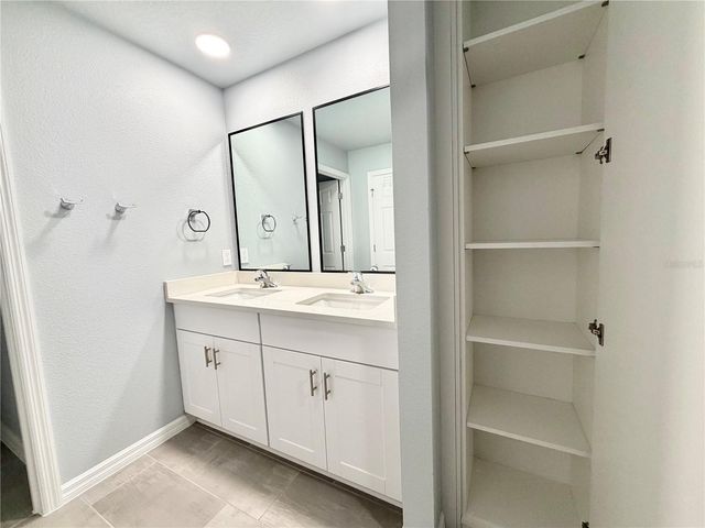 2586 SWEET VIBURNUM WAY, Ocoee, FL 34761