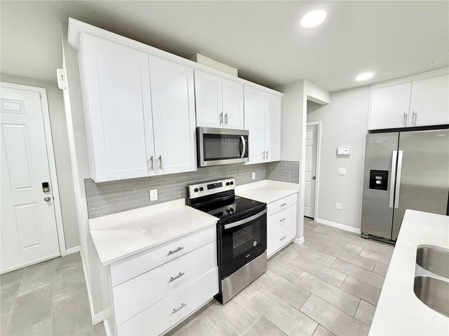 2586 SWEET VIBURNUM WAY, Ocoee, FL 34761