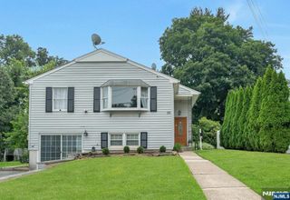 30 Union Street, Hawthorne, NJ 07506