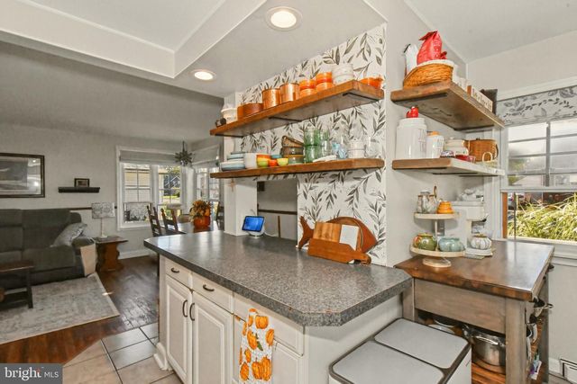 1113 W MILL ST, Quakertown, PA 18951