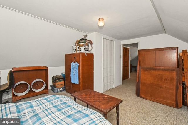 1113 W MILL ST, Quakertown, PA 18951