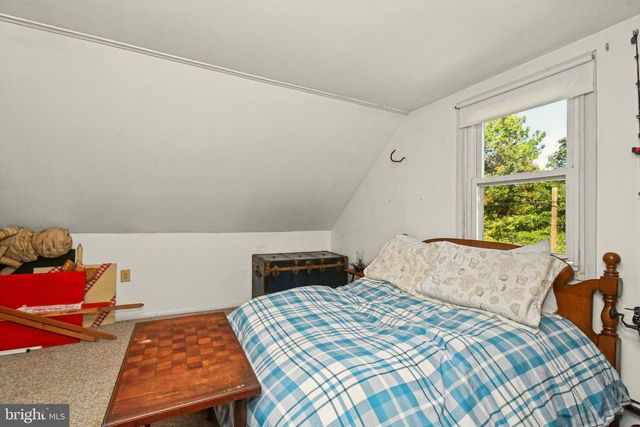 1113 W MILL ST, Quakertown, PA 18951