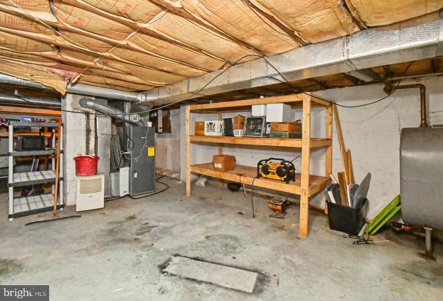 1113 W MILL ST, Quakertown, PA 18951