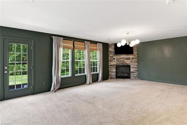 3687 Hayfield Court, Thomasville, NC 27360