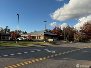 1725 Continental Place #D, Mount Vernon, WA 98273